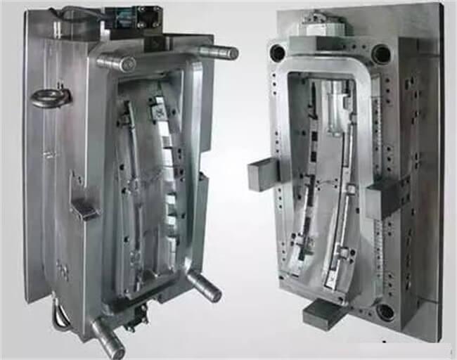 Plastic Injection Molded Parts Vs Aluminum Casting Parts